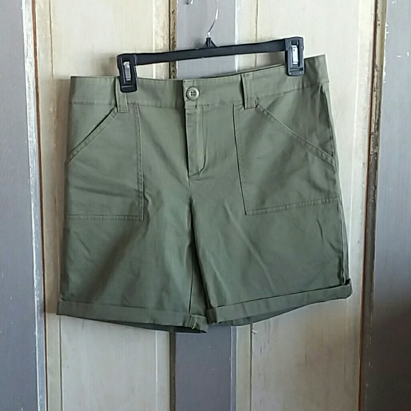 New York & Company Pants - New York and Company Army Green Cuffed Shorts